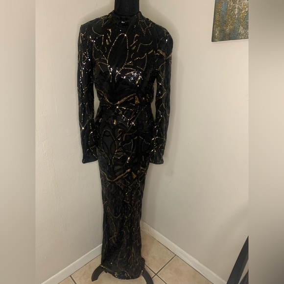Formal Black/Gold Dress Large - Picture 1 of 2